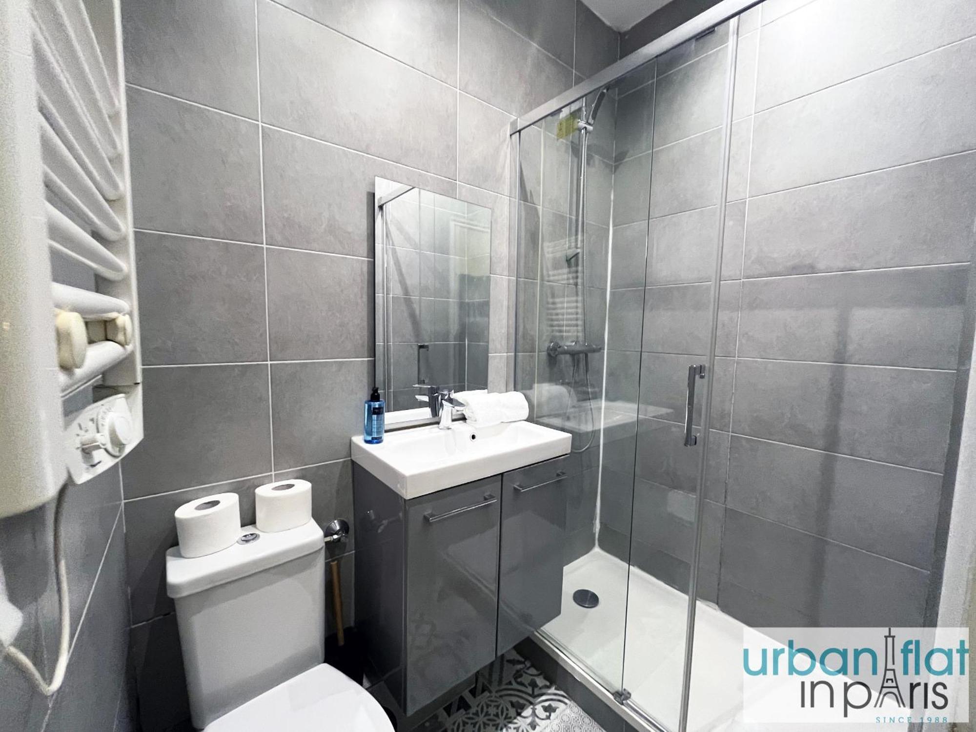 05 - Parisian Design Loft Appartement *